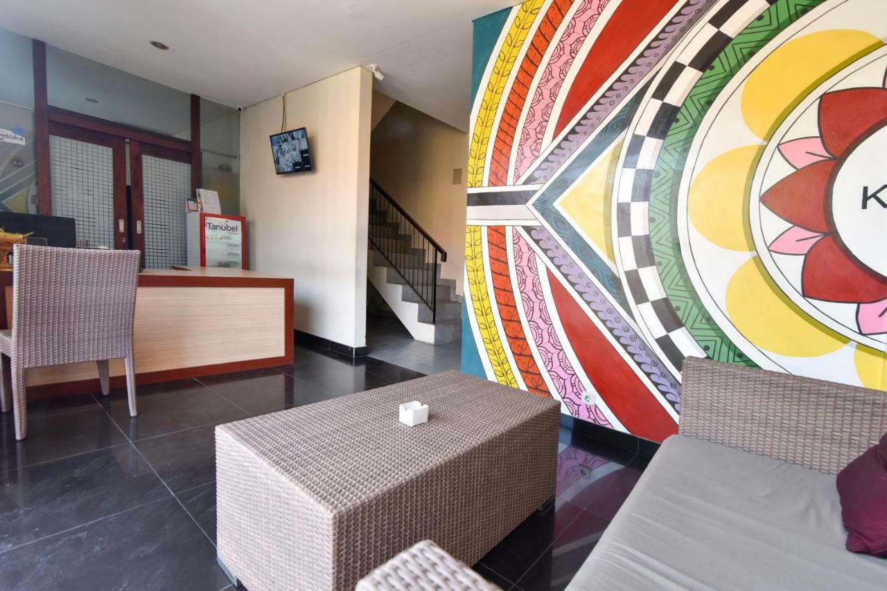Reddoorz Near Legian Street Hotel Кута Екстериор снимка