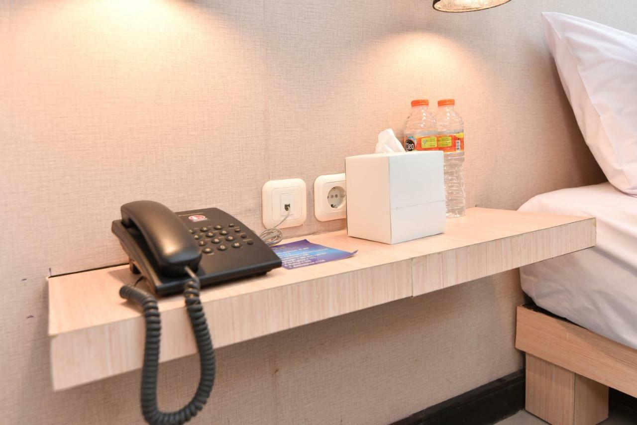 Reddoorz Near Legian Street Hotel Кута Екстериор снимка